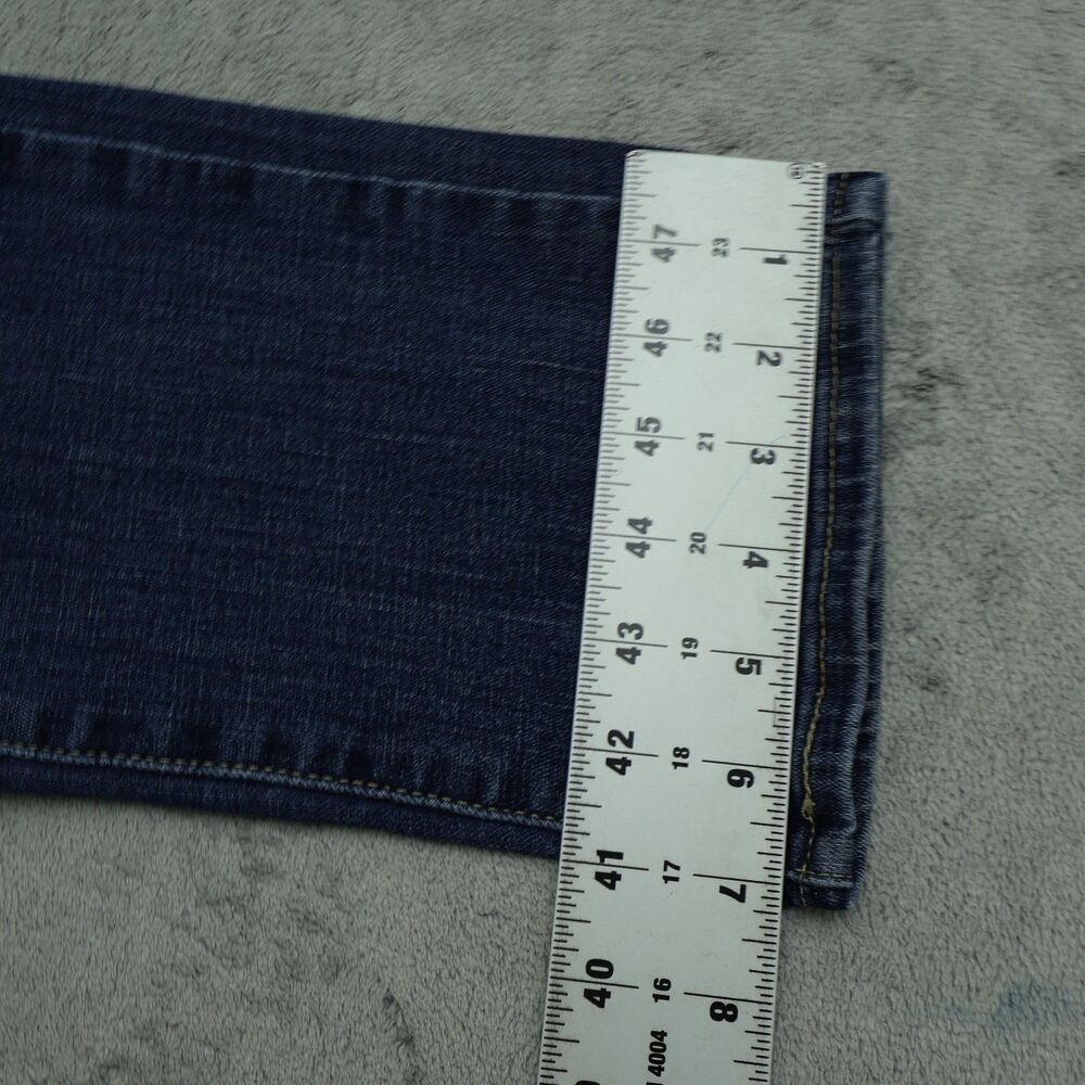 Levi's 314 Jeans Women's Size 30 Mid-Rise Shaping Straight Denim 29.5" Inseam - Picture 6 of 16